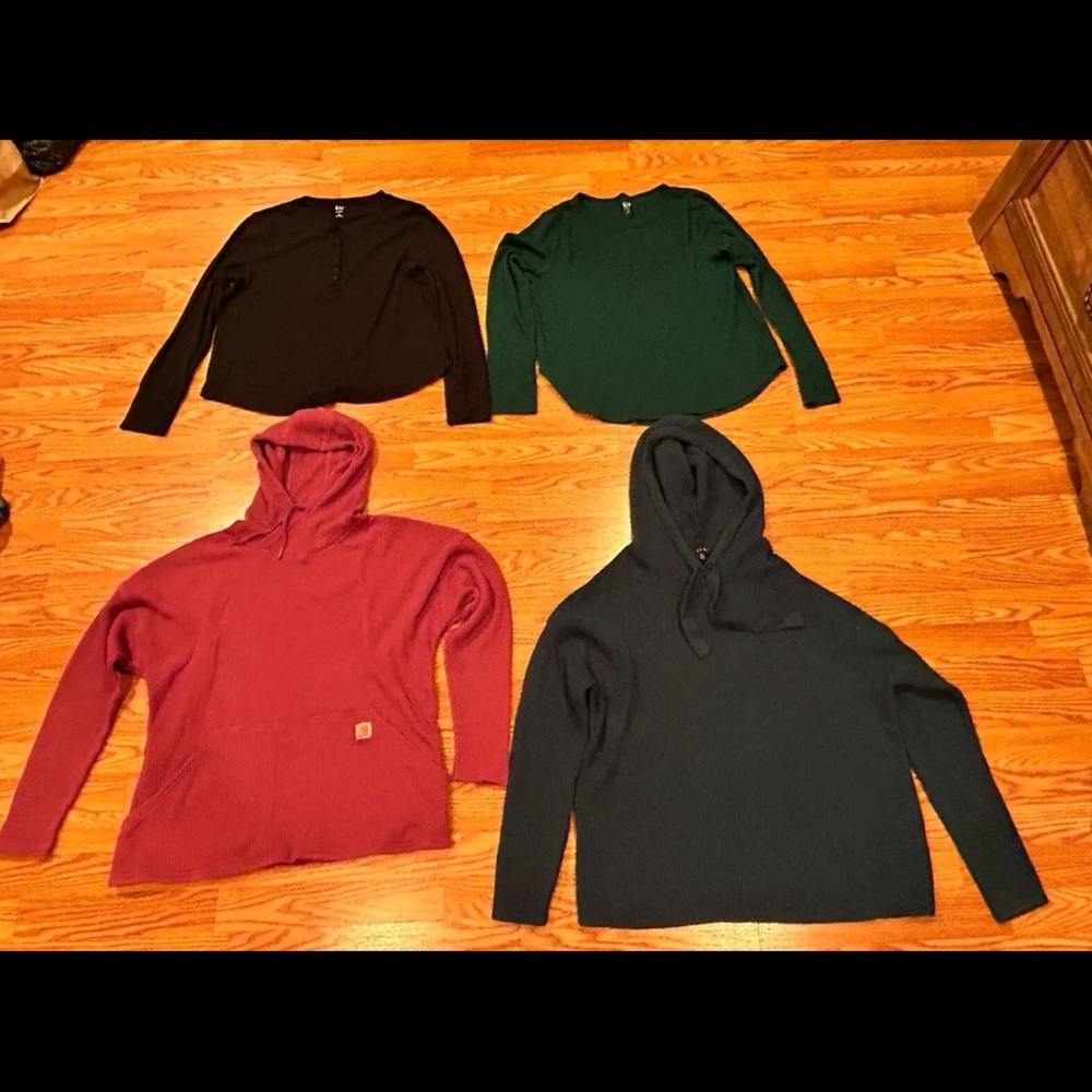 X-Large Women's Long Sleeve Gap Thremal & Carhartt Hooded Sweatshirt 4 Piece Set